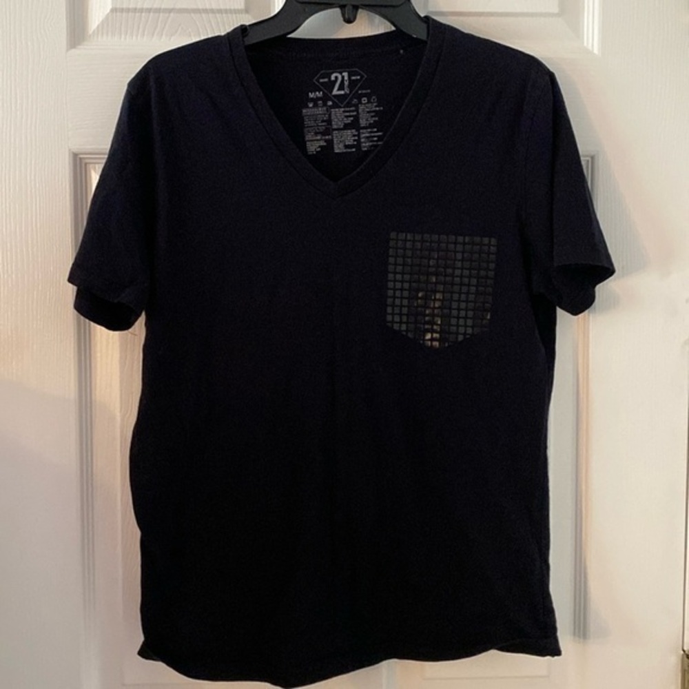 21 men, men shirt, size medium